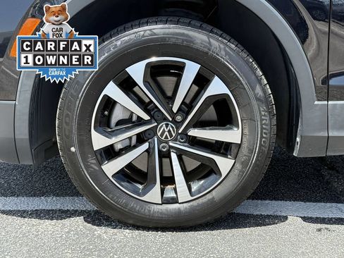 Used 2022 Volkswagen Tiguan S FWD image 9