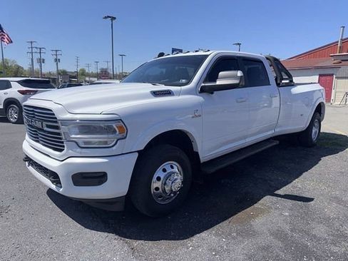 Used 2021 RAM 3500 Laramie AWD/4WD image 1