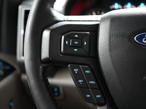 Used 2018 Ford F150 XLT w/ Equipment Group 302A Luxury AWD/4WD image 18