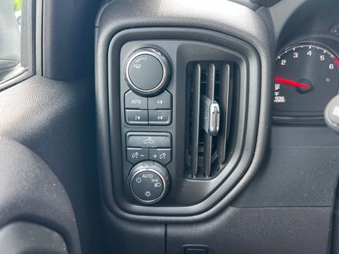 Used 2024 Chevrolet Silverado 1500 Custom Trail Boss AWD/4WD image 16