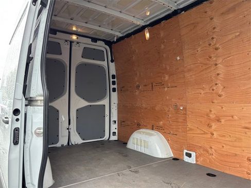 Used 2023 Mercedes-Benz Sprinter 144 Cargo image 30