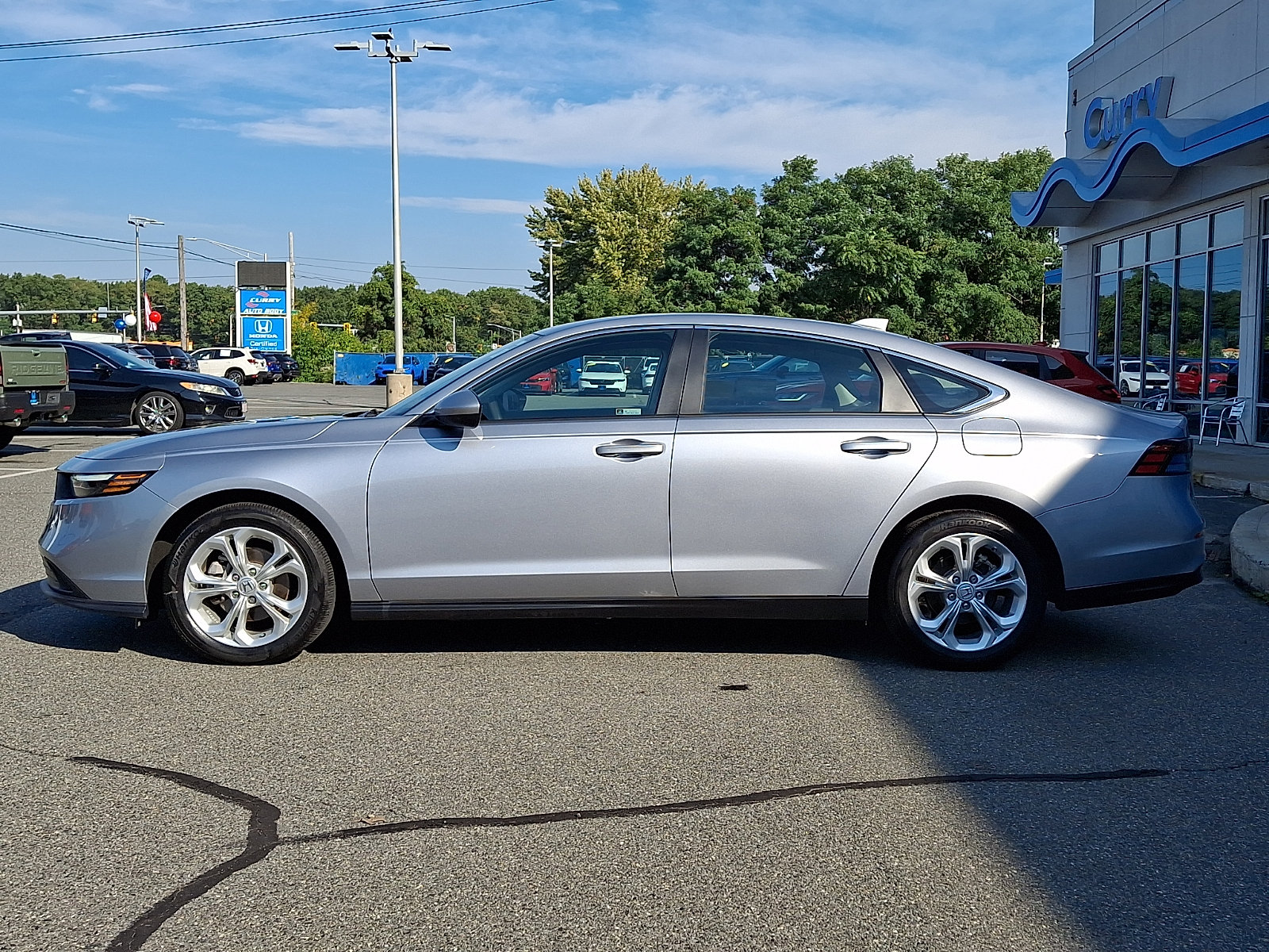 Used 2023 Honda Accord LX image 7