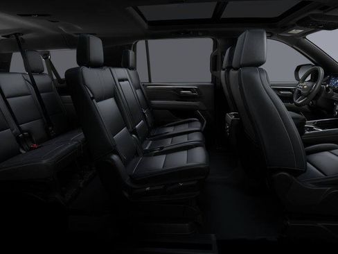 New 2026 Chevrolet Suburban LT AWD/4WD image 9