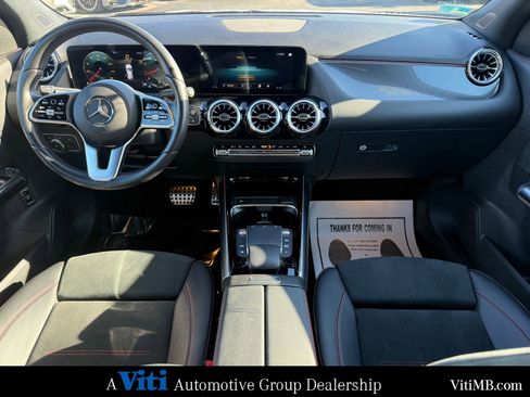 Certified 2022 Mercedes-Benz GLA 250 4MATIC image 2