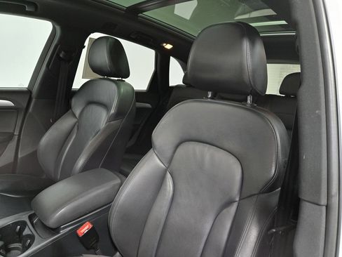 Used 2017 Audi Q5 2.0T Premium Plus w/ Technology Package image 12