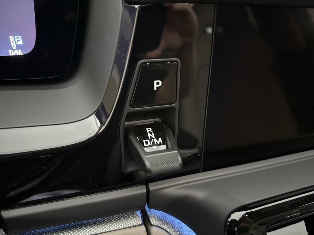 New 2026 Porsche Panamera 4 AWD/4WD image 32