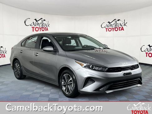 Used 2024 Kia Forte LXS image 1