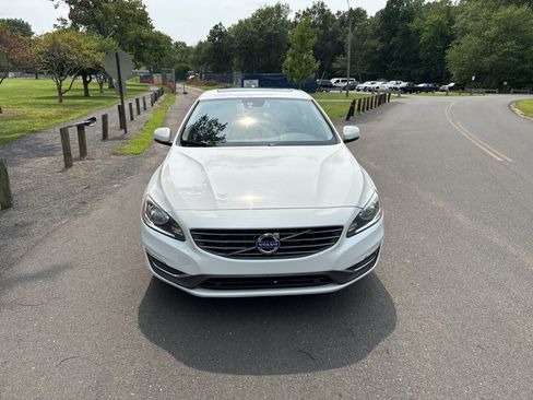 Used 2015 Volvo S60 T5 Premier AWD/4WD image 10