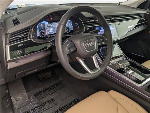 New 2025 Audi Q8 Prestige image 3