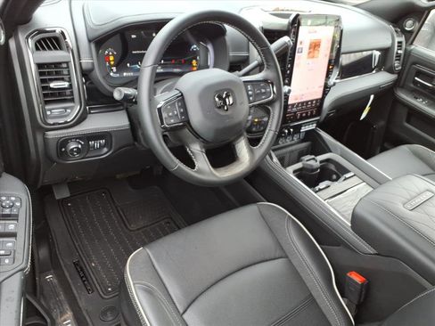 Used 2025 RAM 2500 Limited image 8