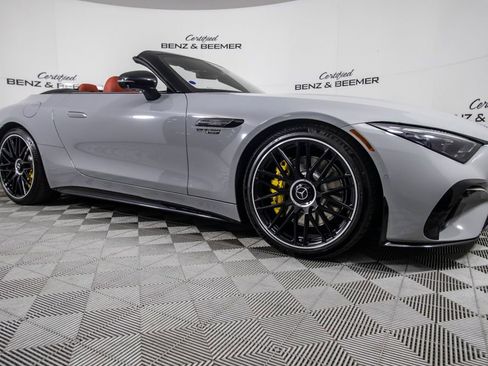 Used 2022 Mercedes-Benz SL 63 AMG 4MATIC image 4