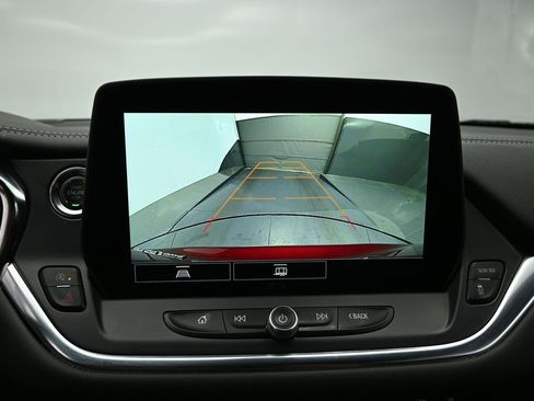 Used 2025 Chevrolet Blazer LT AWD/4WD image 17