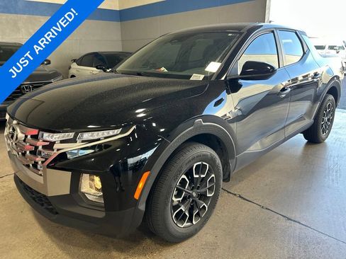 Used 2022 Hyundai Santa Cruz SE FWD image 1