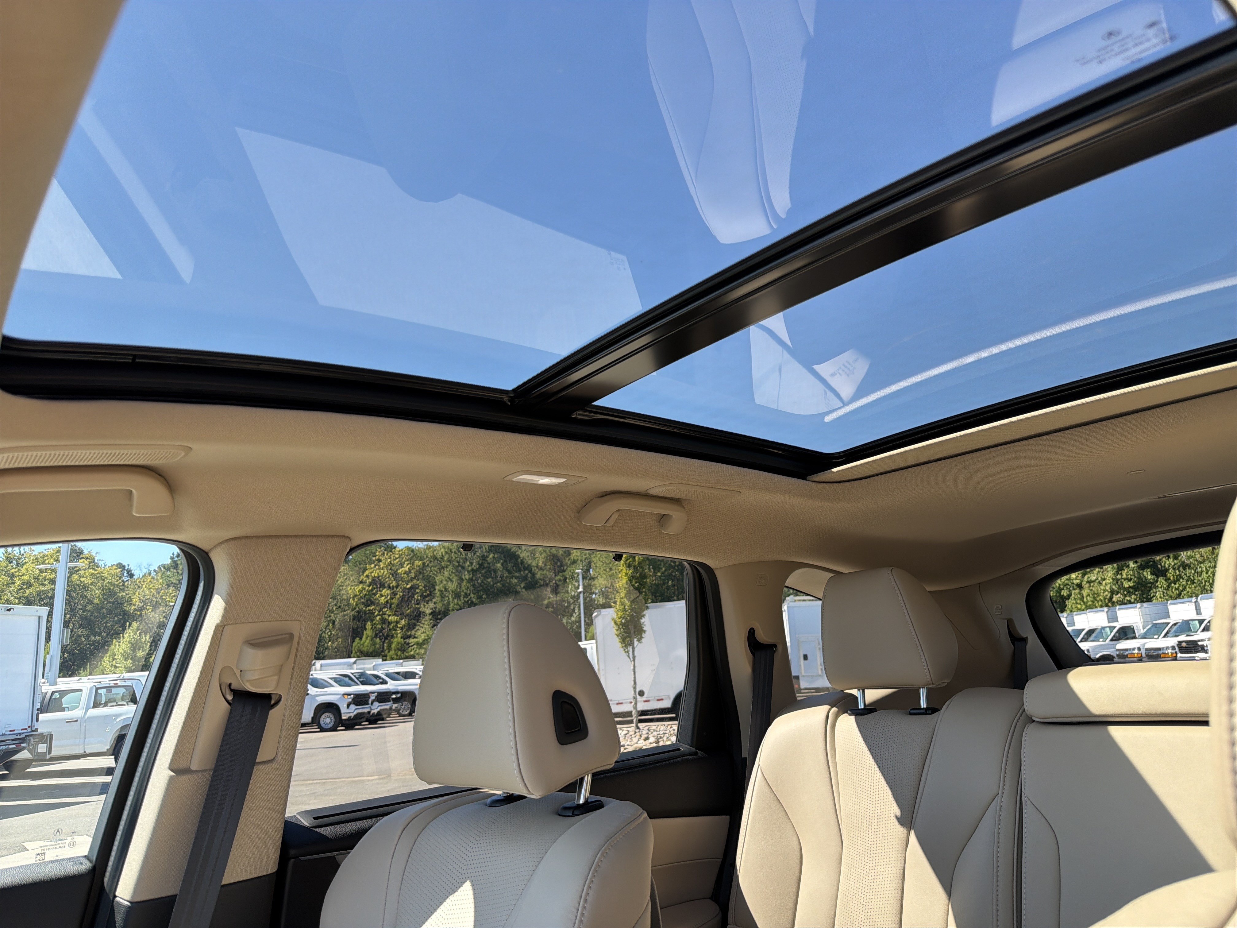 Certified 2026 Acura MDX w/ Technology Package FWD image 28