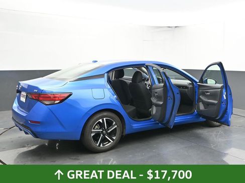 Used 2024 Nissan Sentra SV image 58
