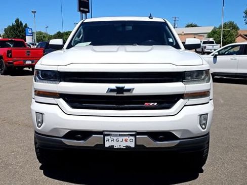 Used 2018 Chevrolet Silverado 1500 LT w/ All Star Edition AWD/4WD image 3