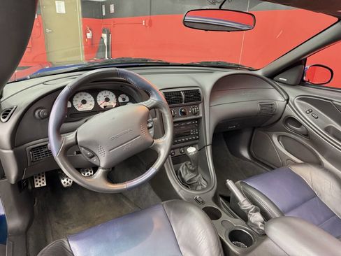 Used 2004 Ford Mustang Cobra image 22