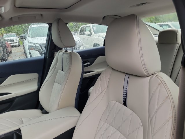New 2027 Nissan Sentra SL w/ Floor Mat Package FWD image 17