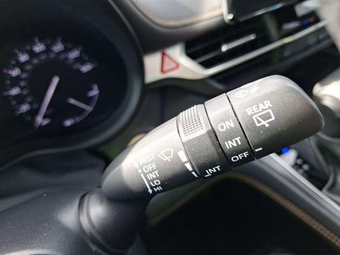 Used 2024 Toyota Sienna XLE Woodland Edition image 24