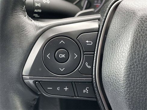 Used 2021 Toyota Camry LE image 20