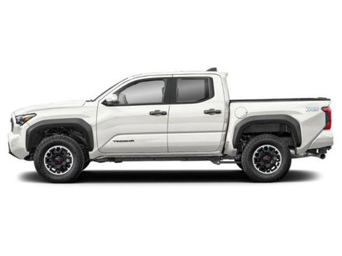Used 2025 Toyota Tacoma TRD Off-Road AWD/4WD image 3