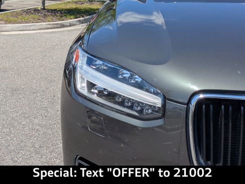 Used 2018 Volvo XC90 T6 Momentum w/ Momentum Plus Package image 10
