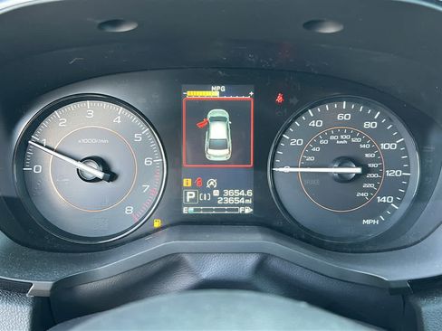 Certified 2023 Subaru Crosstrek 2.0i AWD/4WD image 22