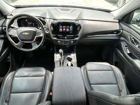 Used 2019 Chevrolet Traverse LT FWD image 10