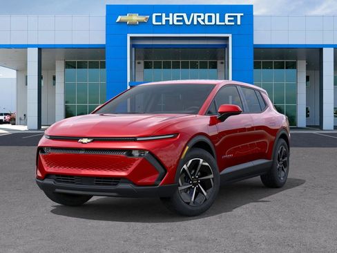 New 2026 Chevrolet Equinox EV LT image 6