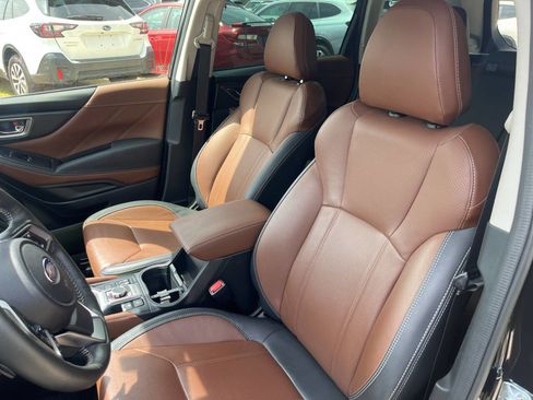 Used 2024 Subaru Forester Touring AWD/4WD image 8