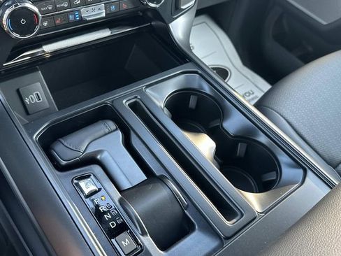 New 2025 Ford F150 Lariat w/ Equipment Group 501A Mid image 20