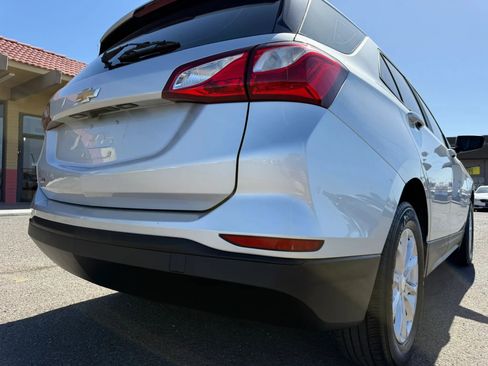 Used 2020 Chevrolet Equinox LS w/ LPO, Floor Liner Package FWD image 41