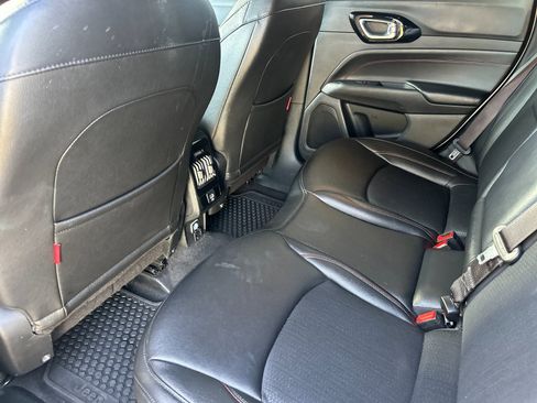 Used 2024 Jeep Compass Trailhawk image 11