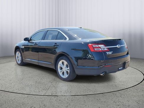 Used 2016 Ford Taurus SEL w/ Equipment Group 201A FWD image 4