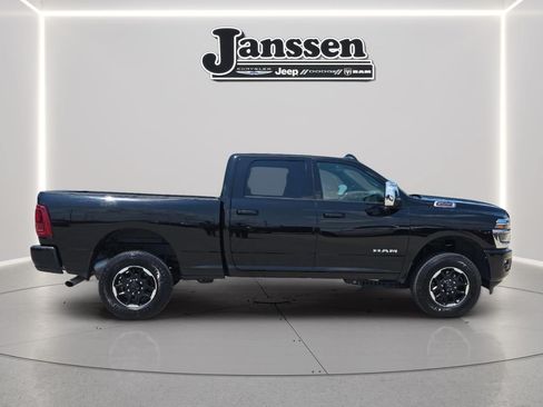 Used 2026 RAM 2500 Laramie AWD/4WD image 6