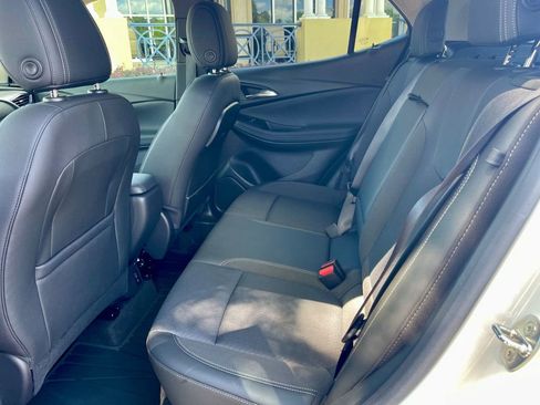 Used 2023 Buick Encore GX Select w/ Sport Touring Package FWD image 10