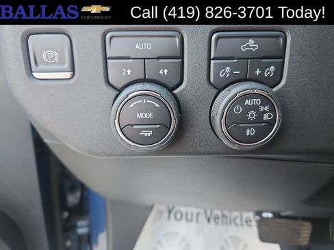 Certified 2024 Chevrolet Silverado 1500 RST w/ Protection Package AWD/4WD image 18
