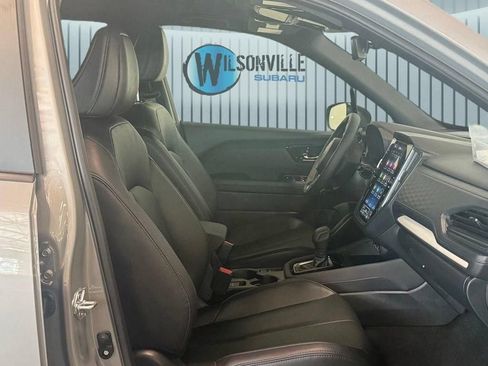 Used 2025 Subaru Forester Limited w/ Popular Package AWD/4WD image 18