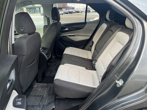 Used 2019 Chevrolet Equinox LT image 15