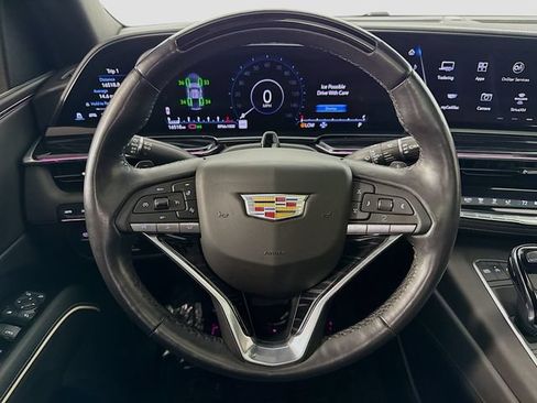 Used 2023 Cadillac Escalade Sport w/ LPO, Illumination Package AWD/4WD image 13