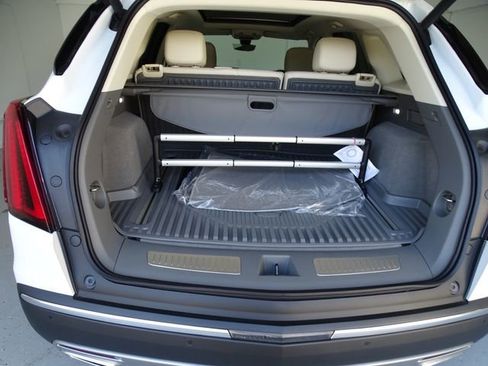 Used 2026 Cadillac XT5 Premium Luxury w/ LPO, Floor Liner Package image 23