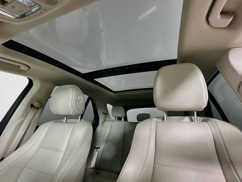 Certified 2025 Mercedes-Benz GLE 350 4MATIC image 24
