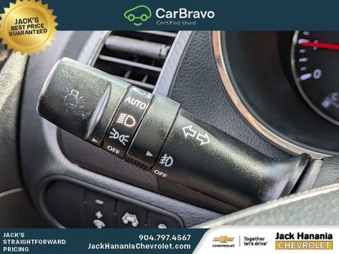 Used 2017 Kia Forte S w/ S Technology Package FWD image 25