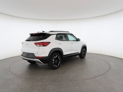 Used 2022 Chevrolet TrailBlazer LT w/ Convenience Package image 18