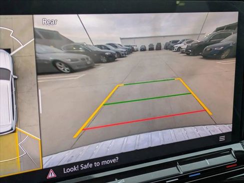 Used 2024 Volkswagen Atlas SEL Premium R-Line image 12