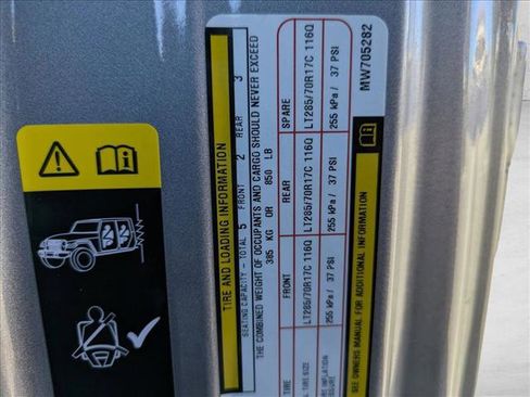 Used 2021 Jeep Wrangler Unlimited Rubicon w/ Cold Weather Group image 24