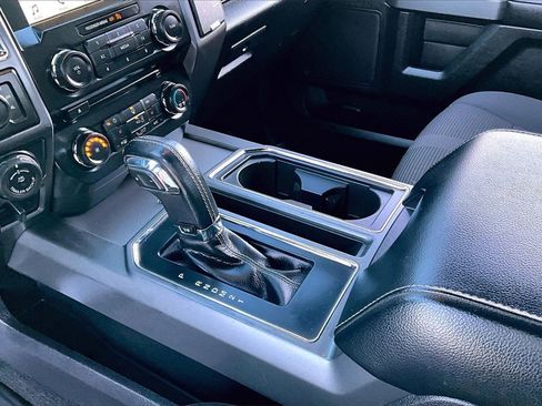 Used 2016 Ford F150 XLT w/ Equipment Group 302A Luxury image 19