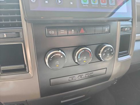 Used 2012 RAM 2500 ST w/ Chrome Appearance Group RWD image 25