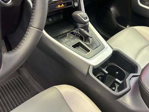 Used 2025 Toyota RAV4 XLE Premium FWD image 21