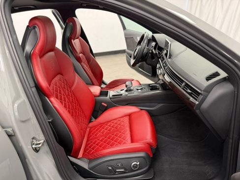 Used 2019 Audi S4 Premium Plus w/ Premium Plus Package AWD/4WD image 35